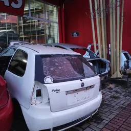 SUCATA Fiat Palio 2015 1.0 Fire Flex 3p PARA RETIRADA DE PEÇAS